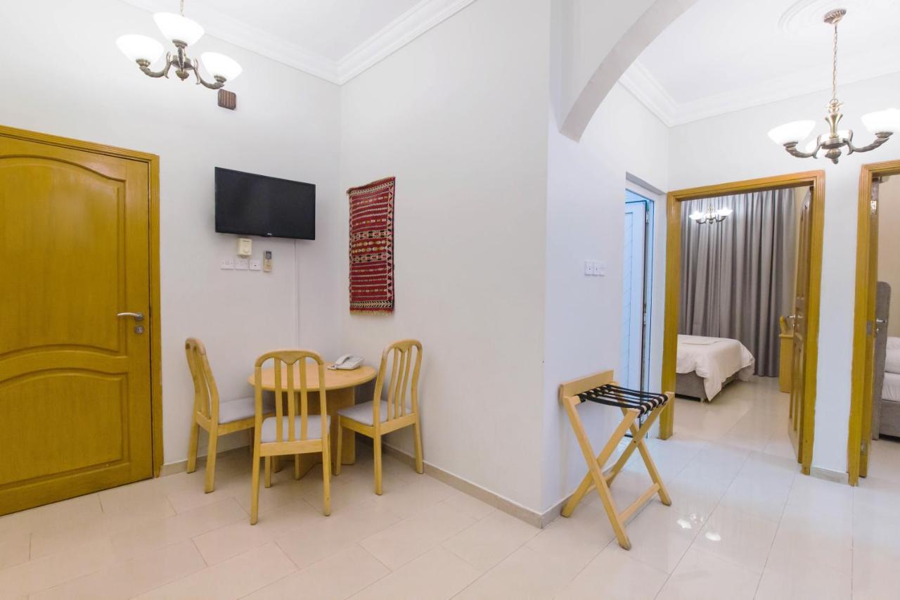 Esra Hotel Apartment Khasab Exterior photo