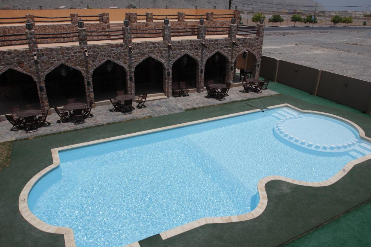 Esra Hotel Apartment Khasab Exterior photo
