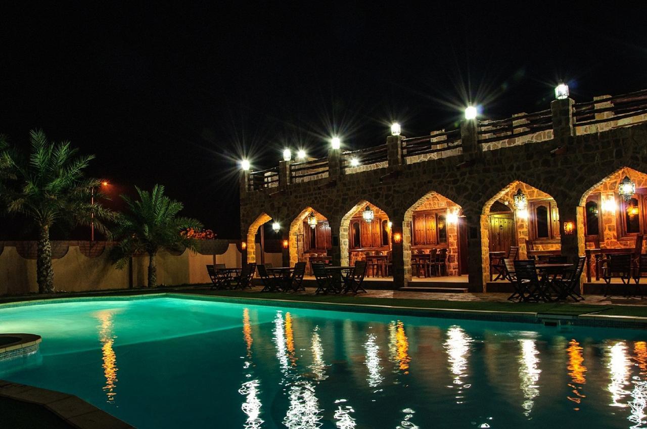 Esra Hotel Apartment Khasab Exterior photo